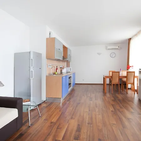 Aparthotel Vilmar Pomorie