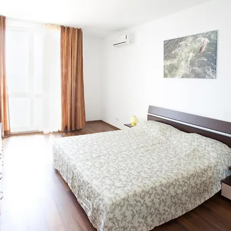 Vilmar Aparthotel Pomorie