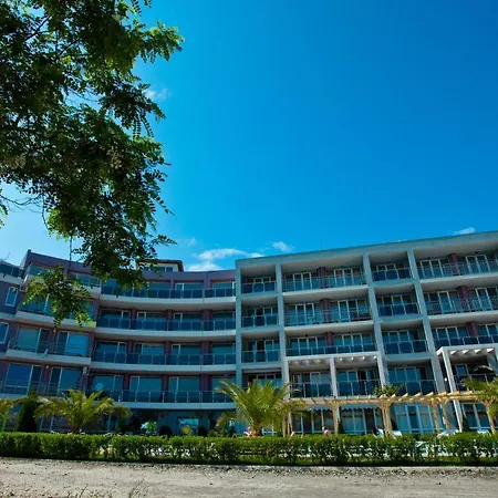 Vilmar Aparthotel